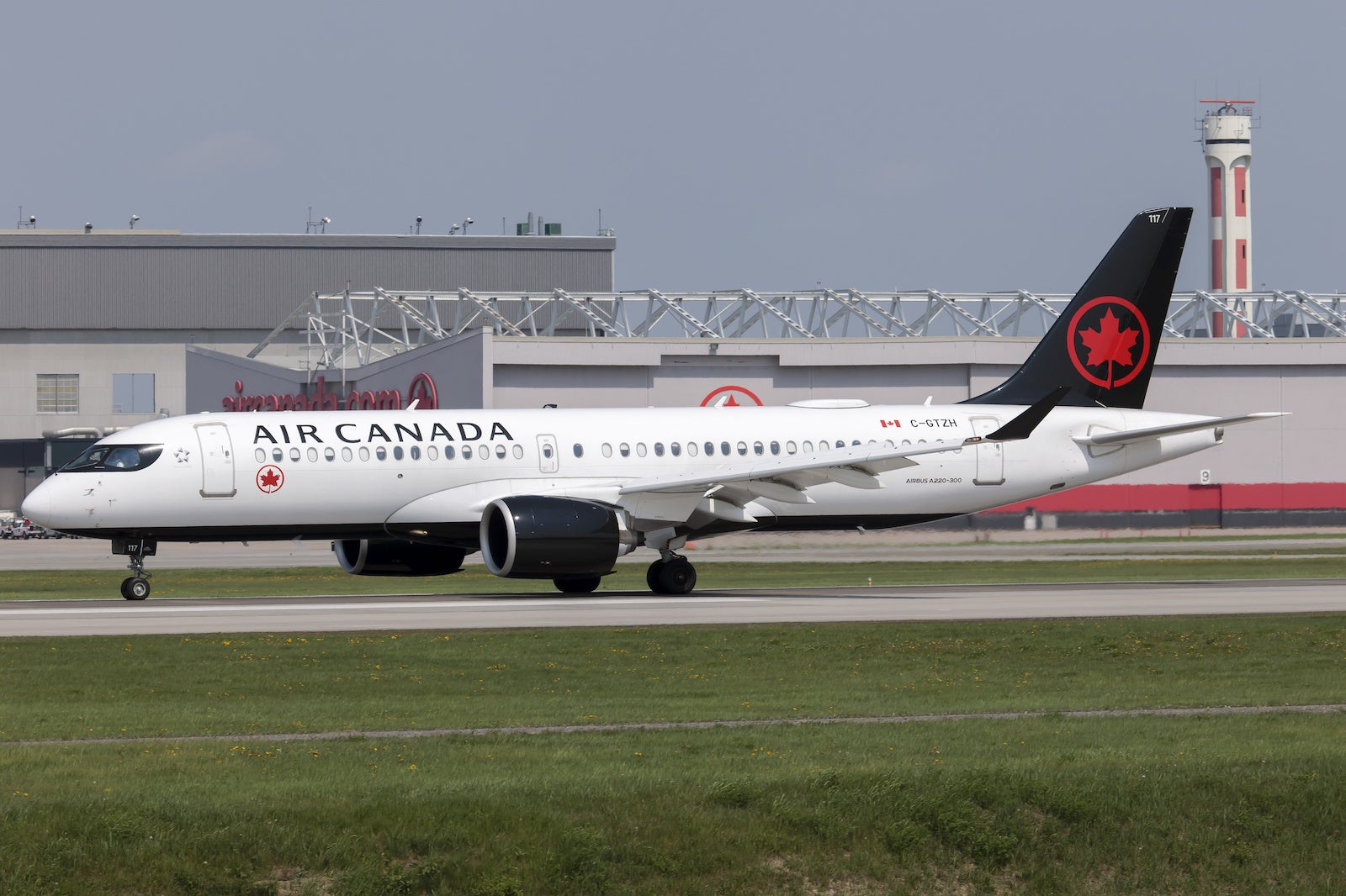 An Air Canada Airbus 220-300 lands