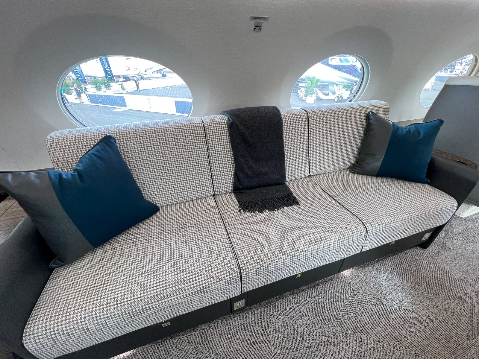 40 winks on a Gulfstream - Louis Vuitton is selling $750 sleep