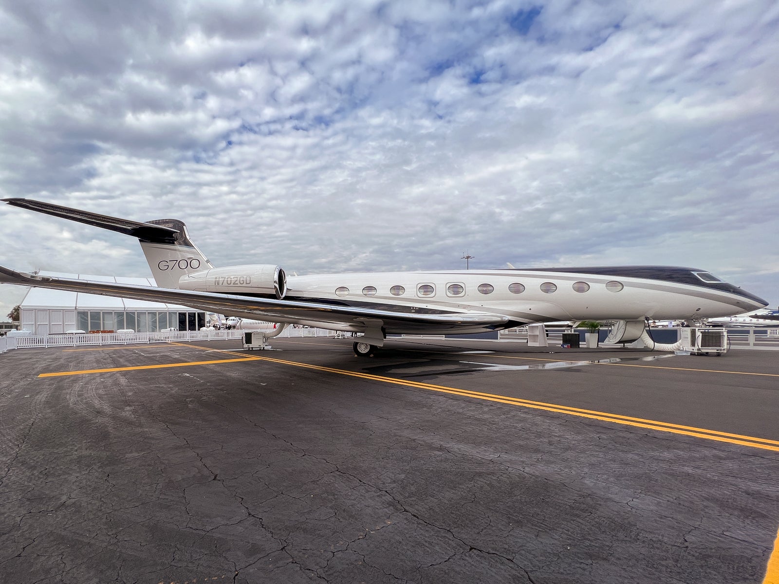Inside the Gulfstream G700, a $75 million private jet that can fly from New York to India