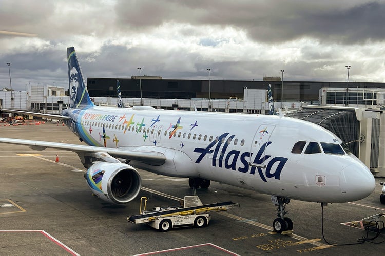 Alaska Airlines 2023 elite status fast track The Points Guy