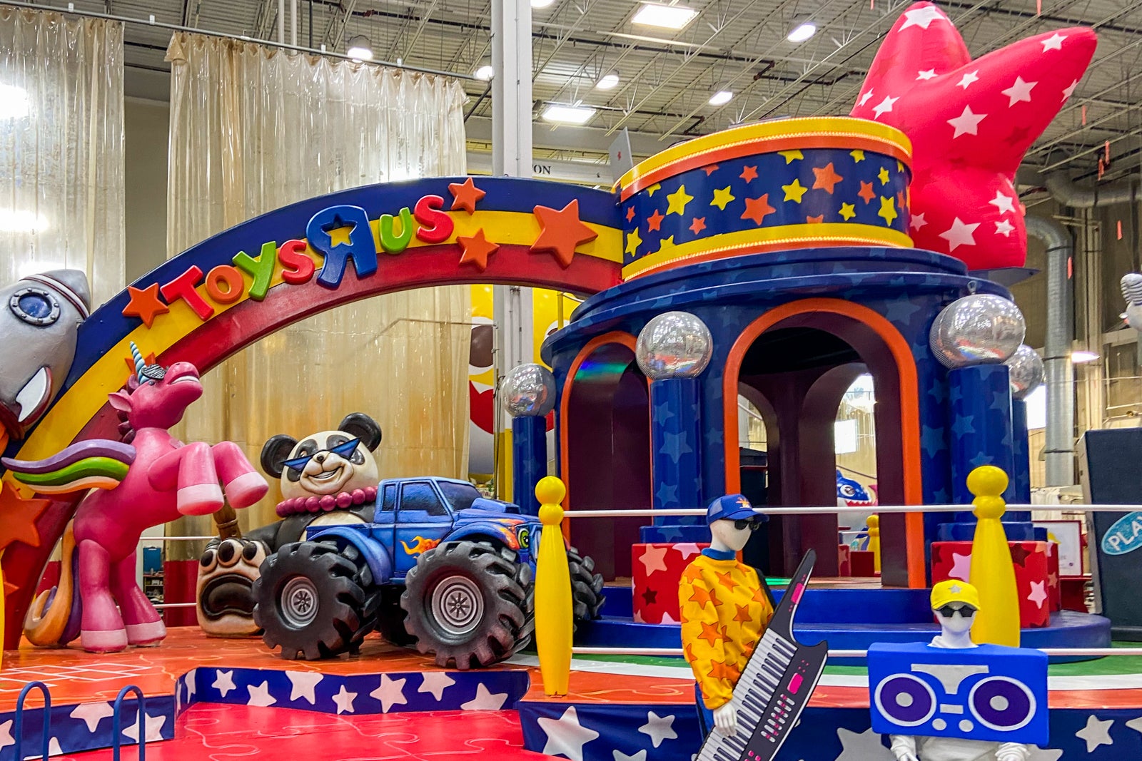 Sneak peek The newest Macy's Thanksgiving Day Parade floats The