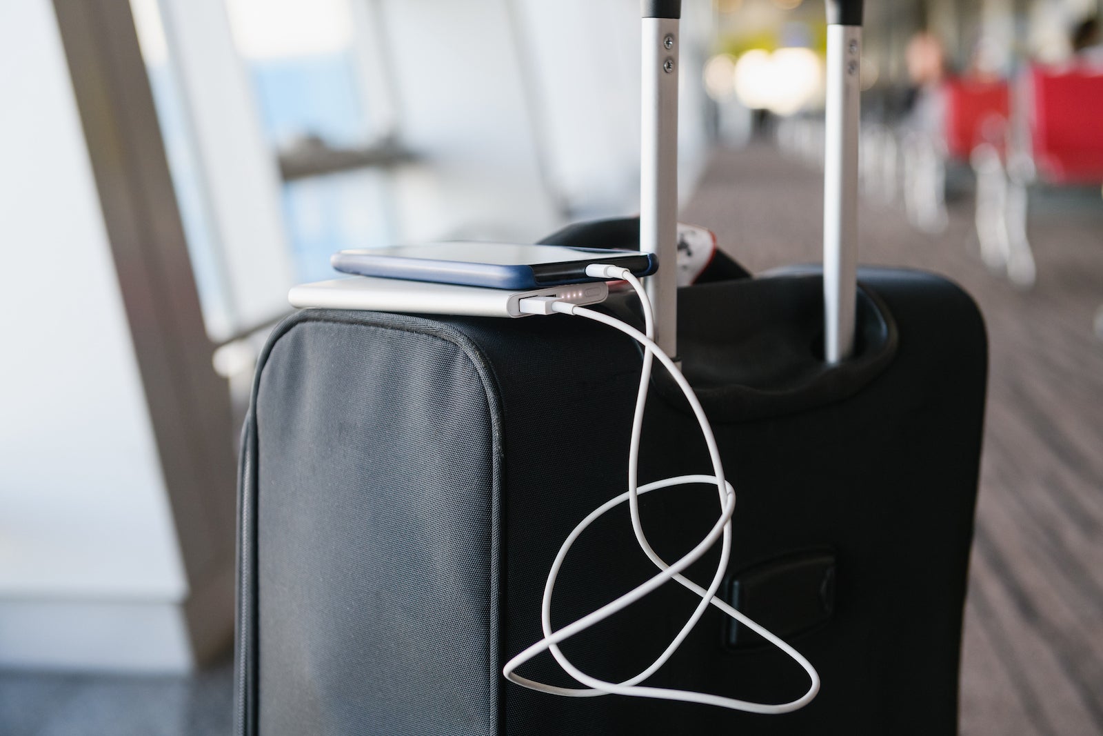travel hacks hand luggage
