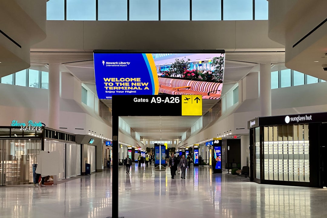 Newark's new terminal expands with 7 new gates, 2 soontoopen lounges