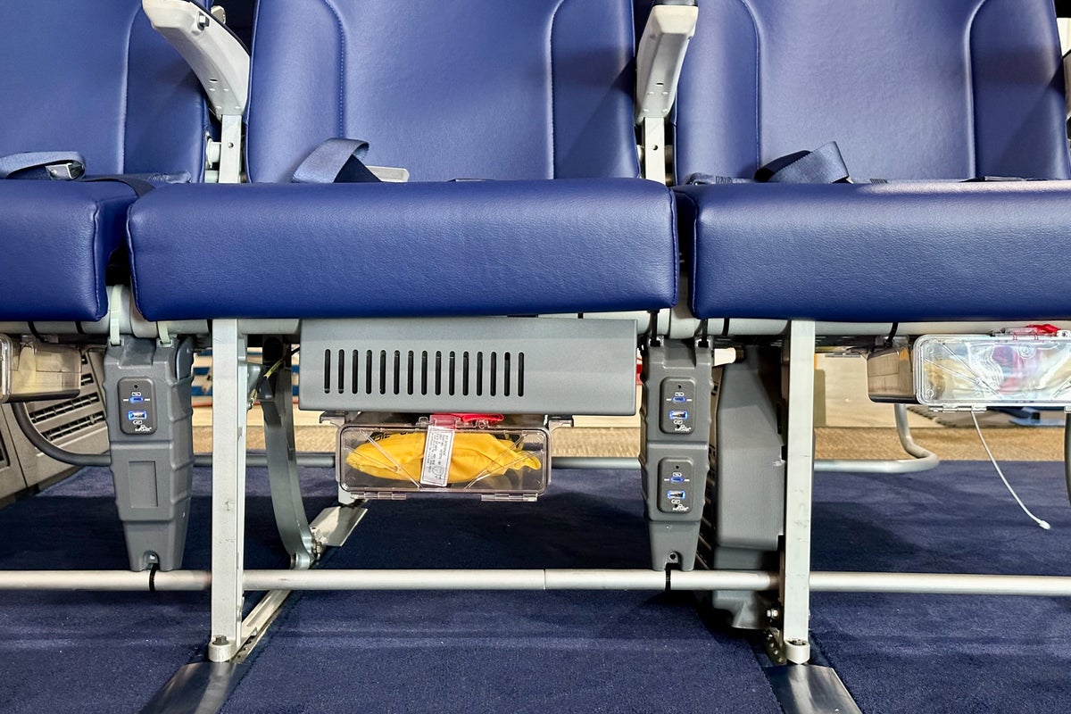 Southwest now has its 1st plane outfitted with power ports The Points Guy