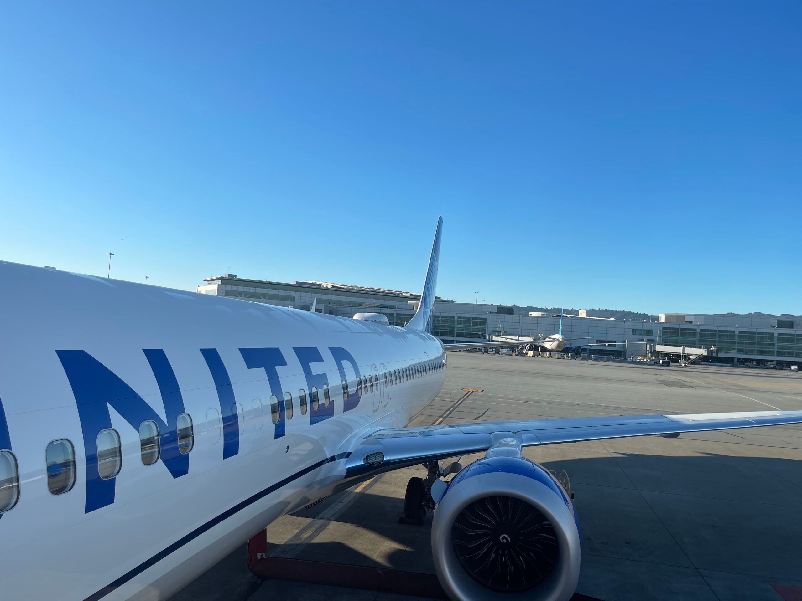 What you need to know about American Airlines lifetime flight status - The  Points Guy