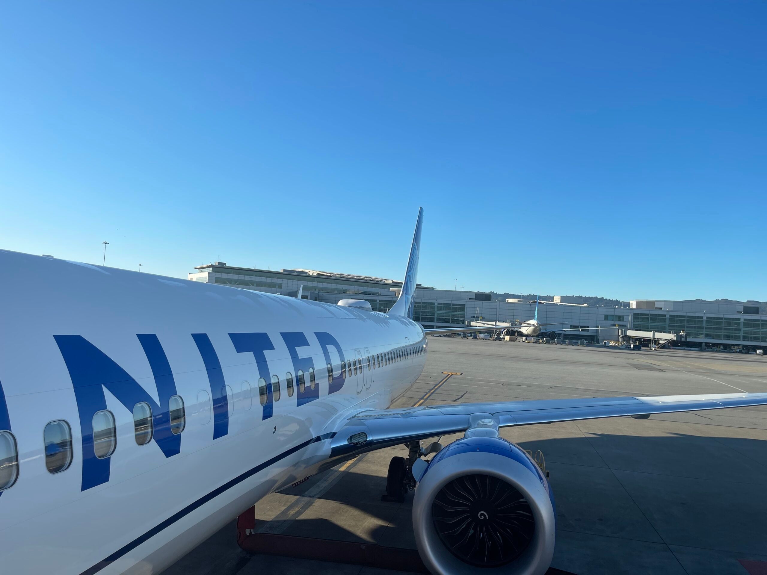 United Boeing 737 MAX 9