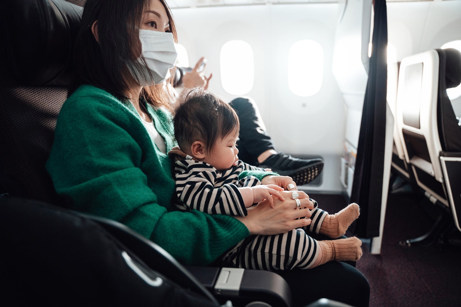 flight travel newborn baby