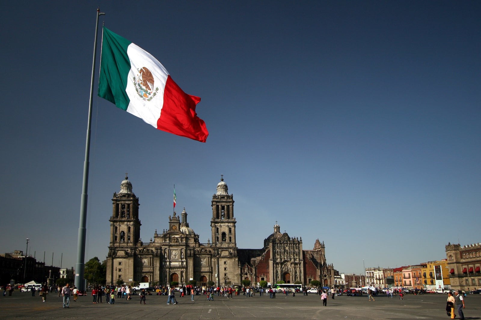 How I took my dad to Mexico City with a winning combination of vouchers, credits..