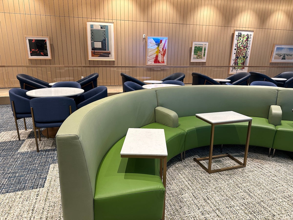1st look inside Orlando's Plaza Premium Lounge, the brand's 2nd in the