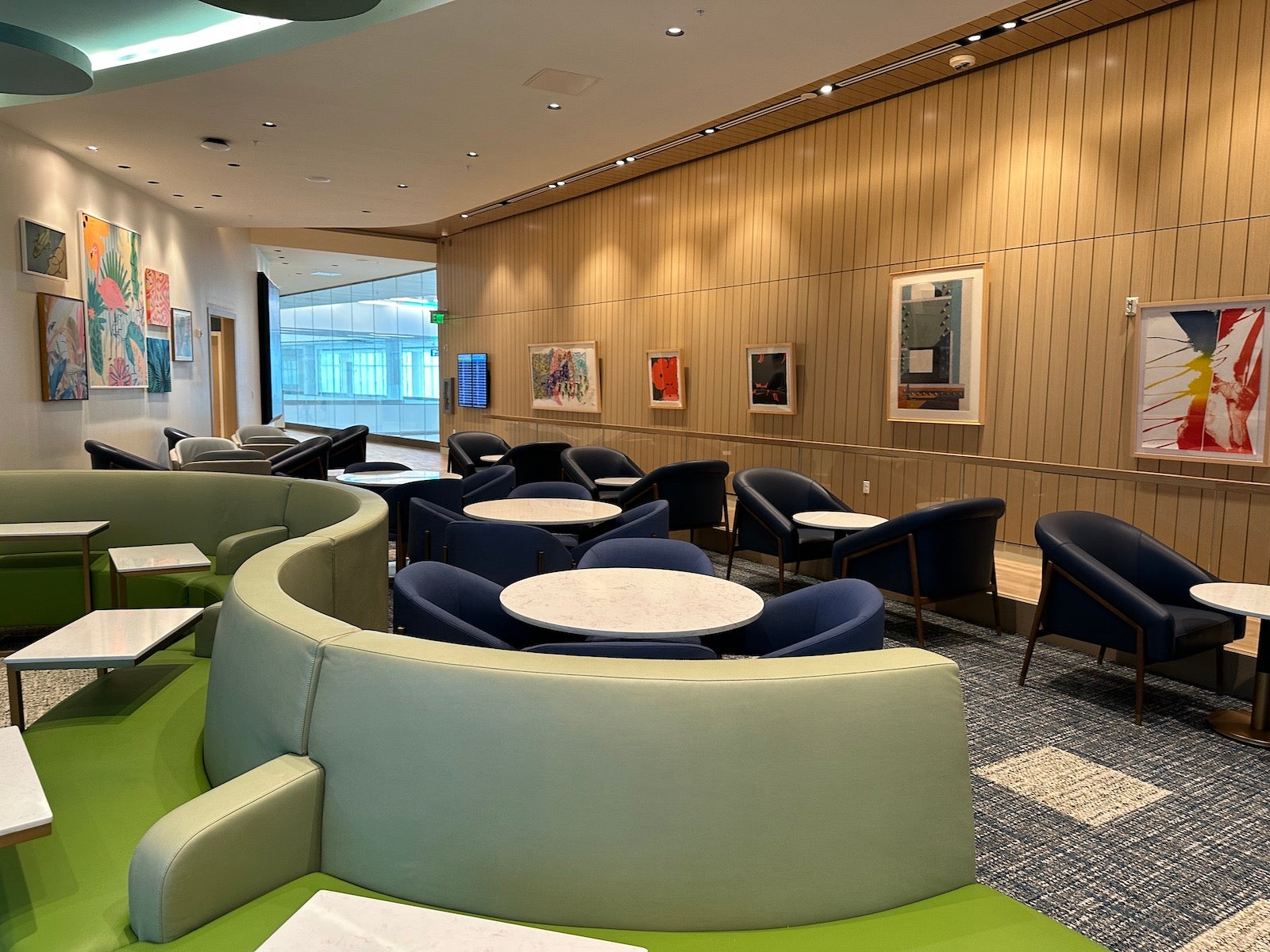Making Travel Better, Award Winning Airport Lounge, Plaza Premium Lounge