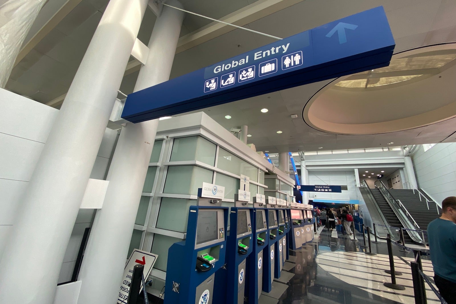 Global Entry: What to Know About the Enrollment Freeze - The New