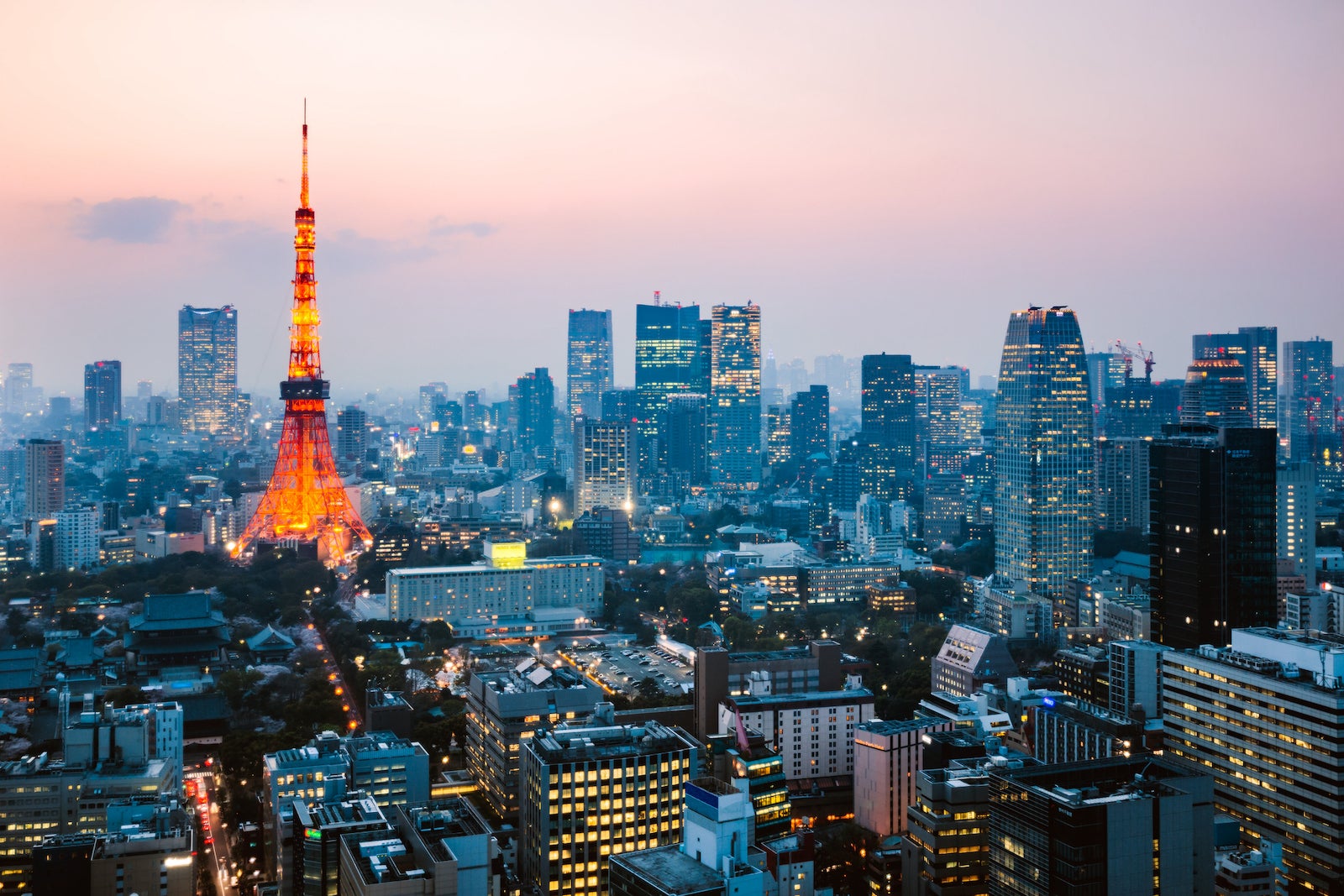 Fly business class to Tokyo for less than $1,700