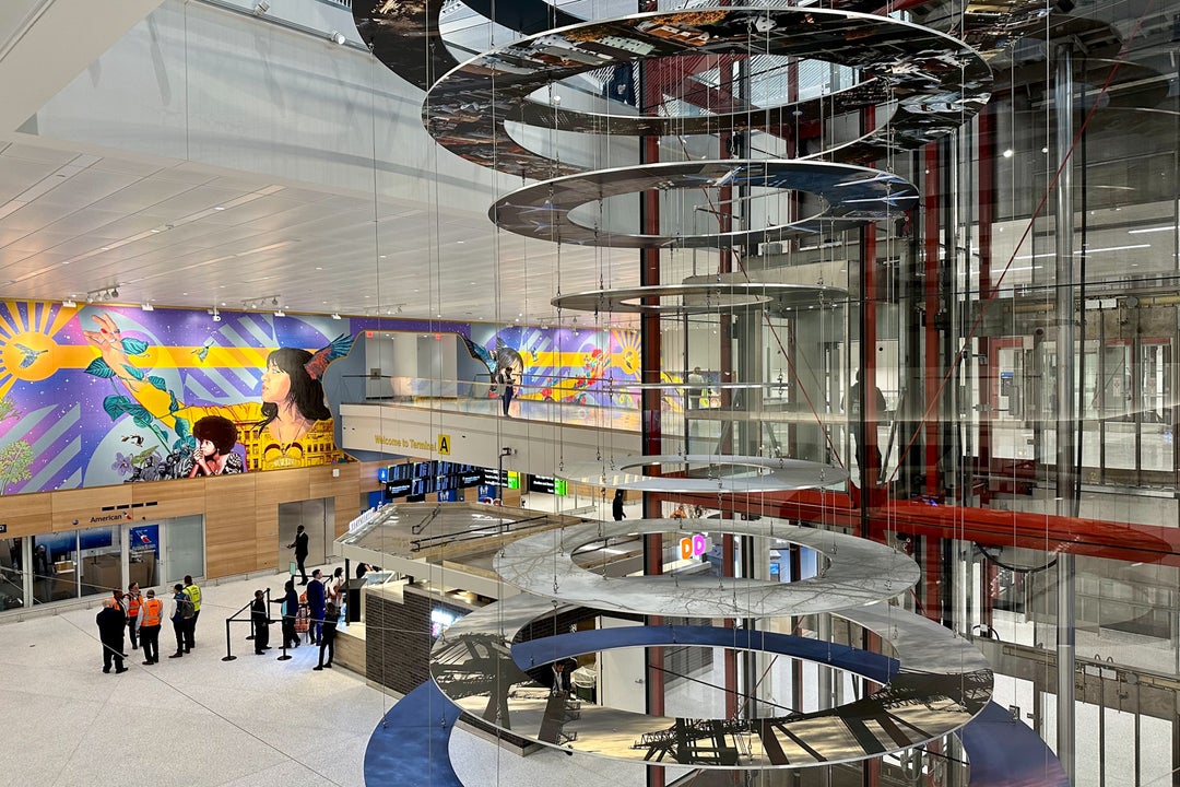 Newark’s stunning new Terminal A is now open, but with serious 1stday
