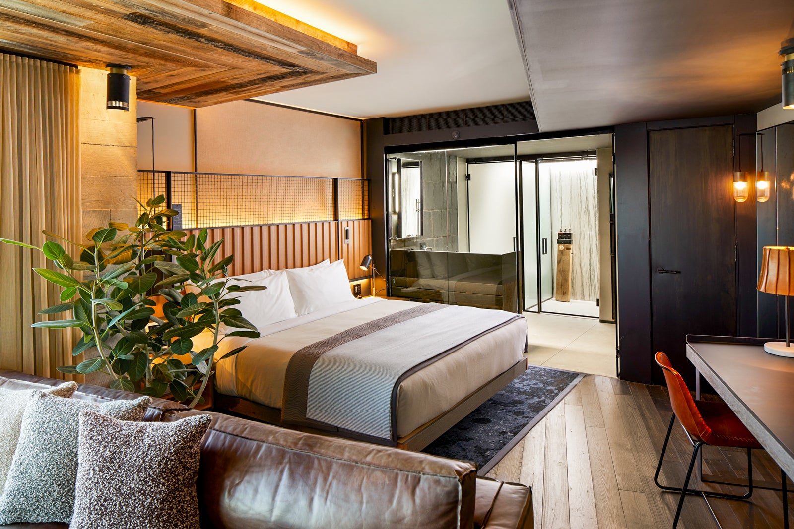 Buy Luxury Hotel Bedding from Marriott Hotels - Minimalist Wall-Mount Vanity  Mirror