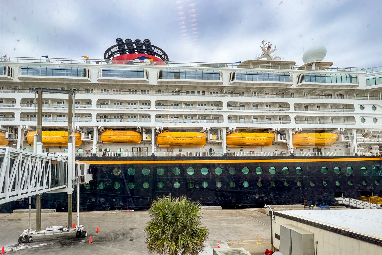 disney cruise ship maintenance