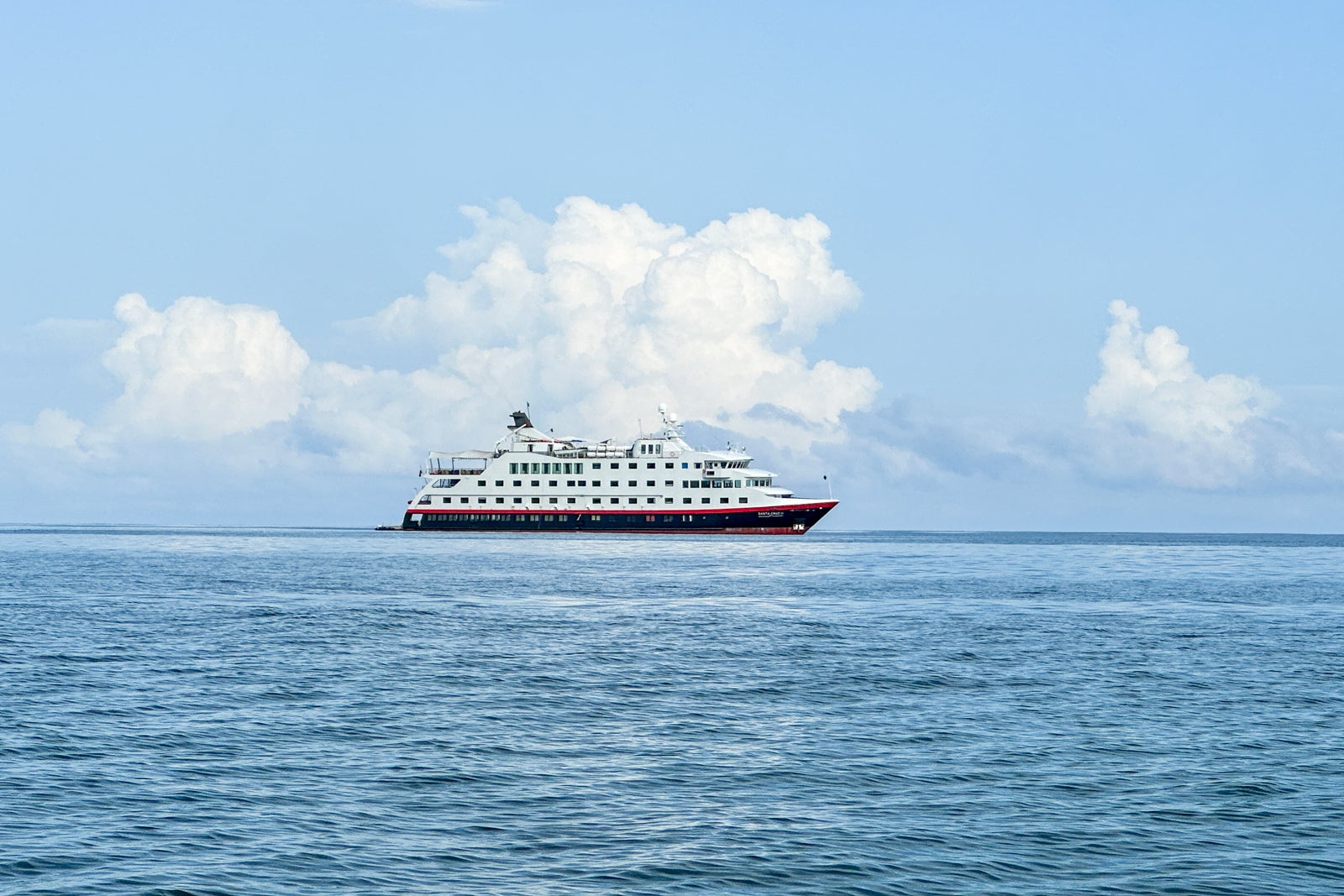 galapagos island cruise review