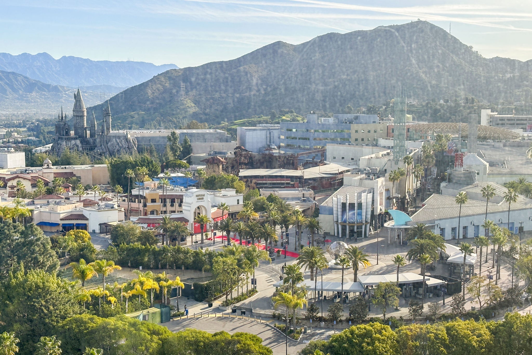 The closest hotel to Universal Studios Hollywood The Hilton Los