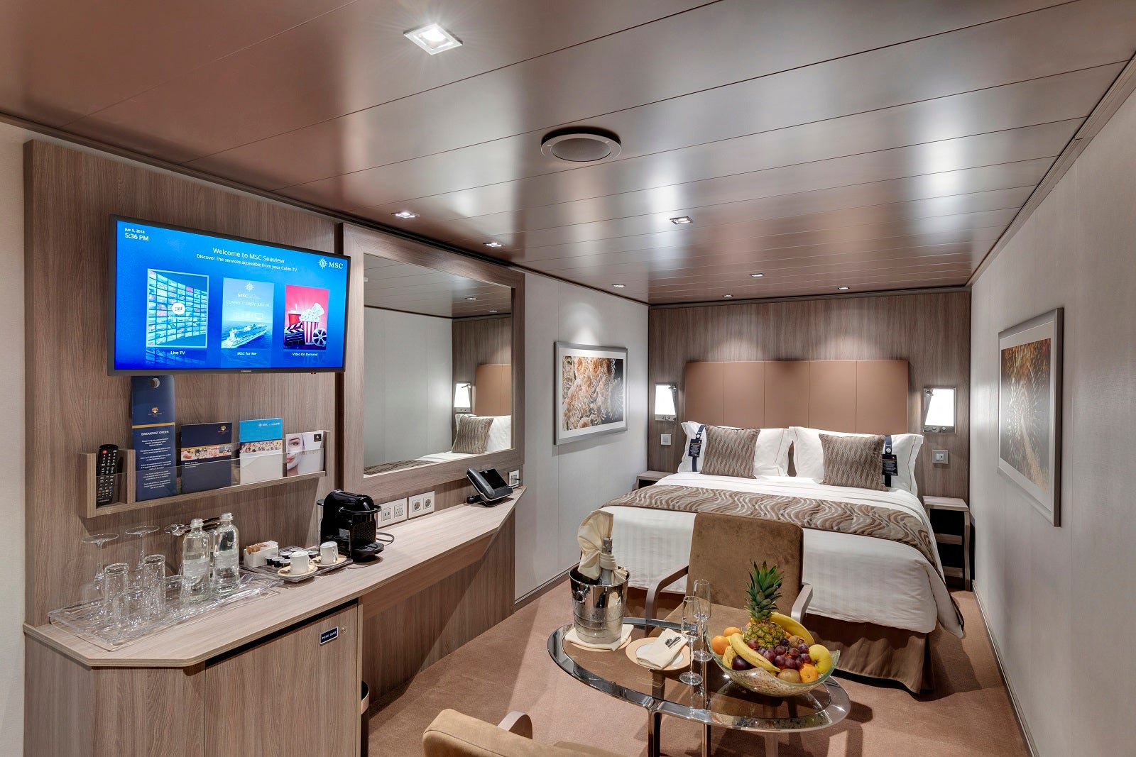msc splendida yacht club cabins