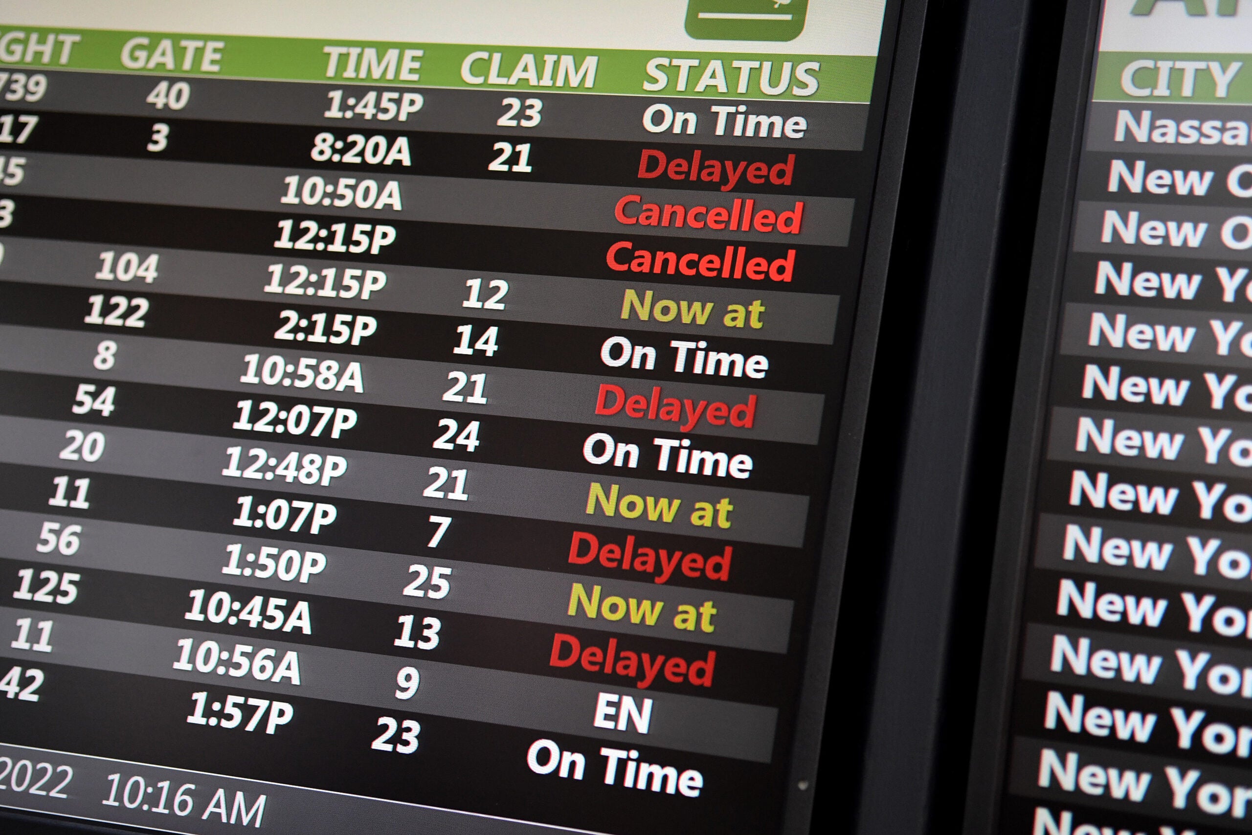 Over 1,500 flight cancellations today due to Winter Storm Olive, more expected Thursday
