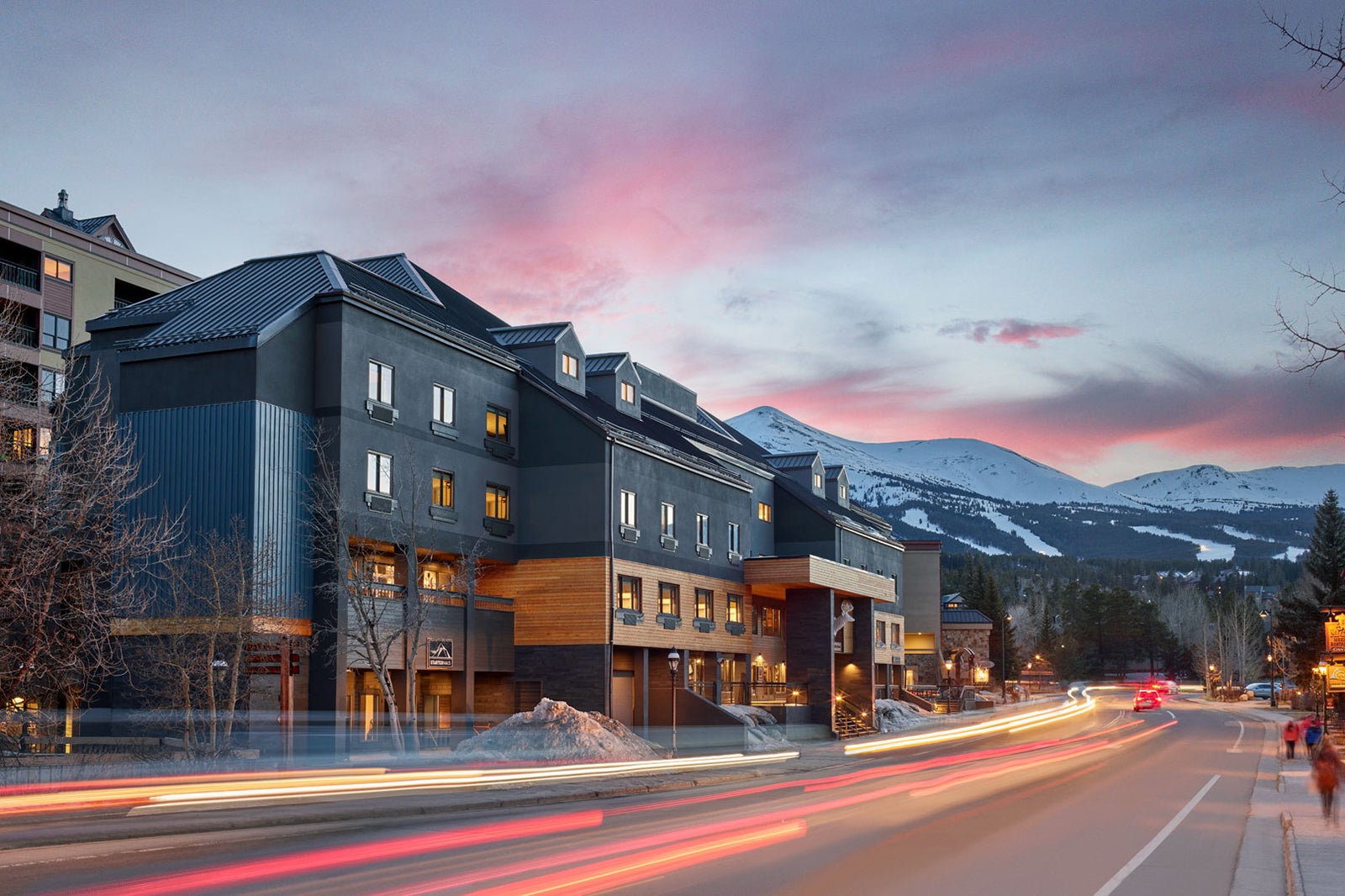 Gravity Haus BRECKENRIDGE exterior_Vail Resorts