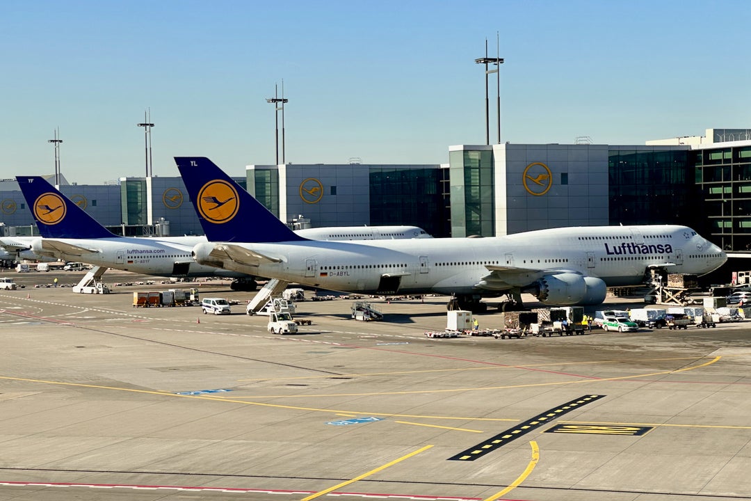 Reviewing Lufthansa’s newest and bestever business class on the Boeing