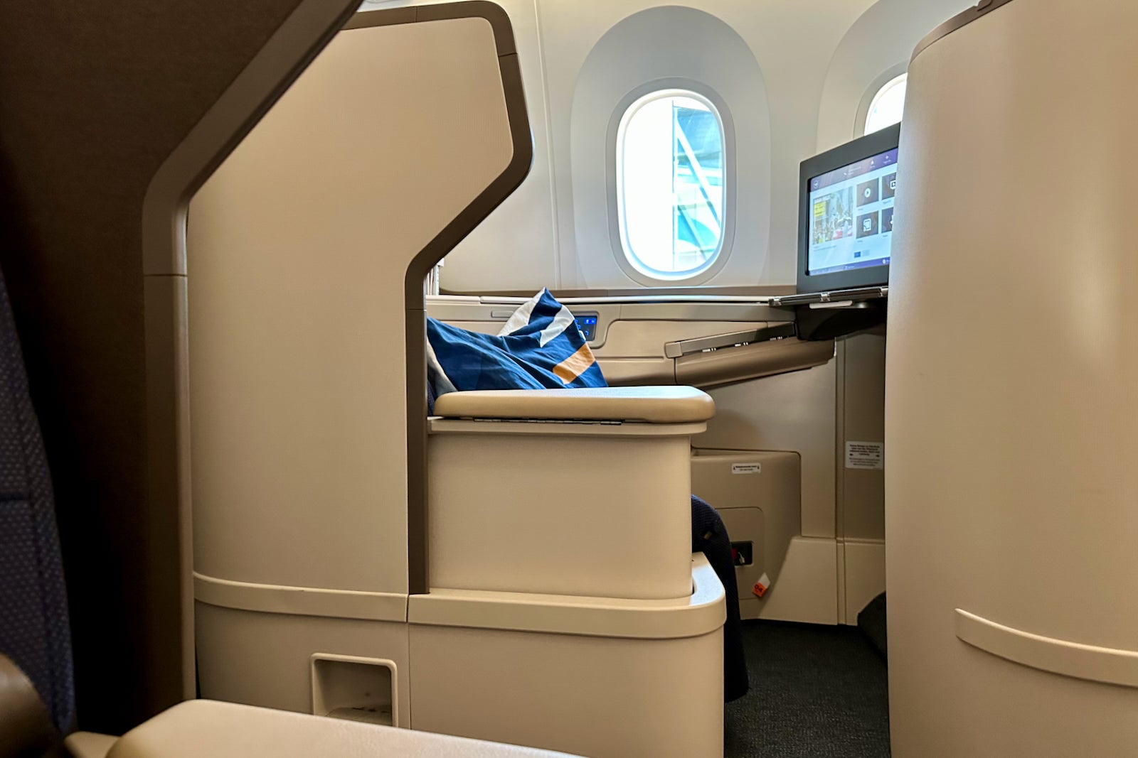 lufthansa 787 trip report