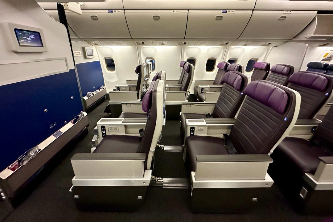 1st look: United's new Boeing 767-300 configuration with Premium Plus ...