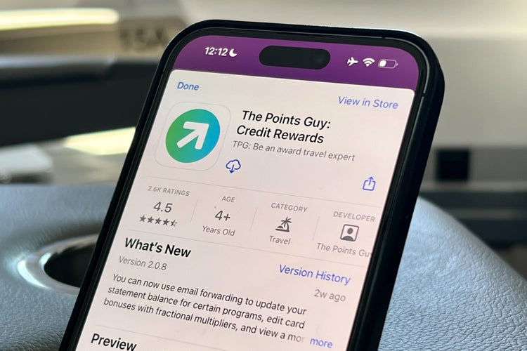 Testing JSX’s blazingfast Starlink WiFi with Apple's new MacBook Pro