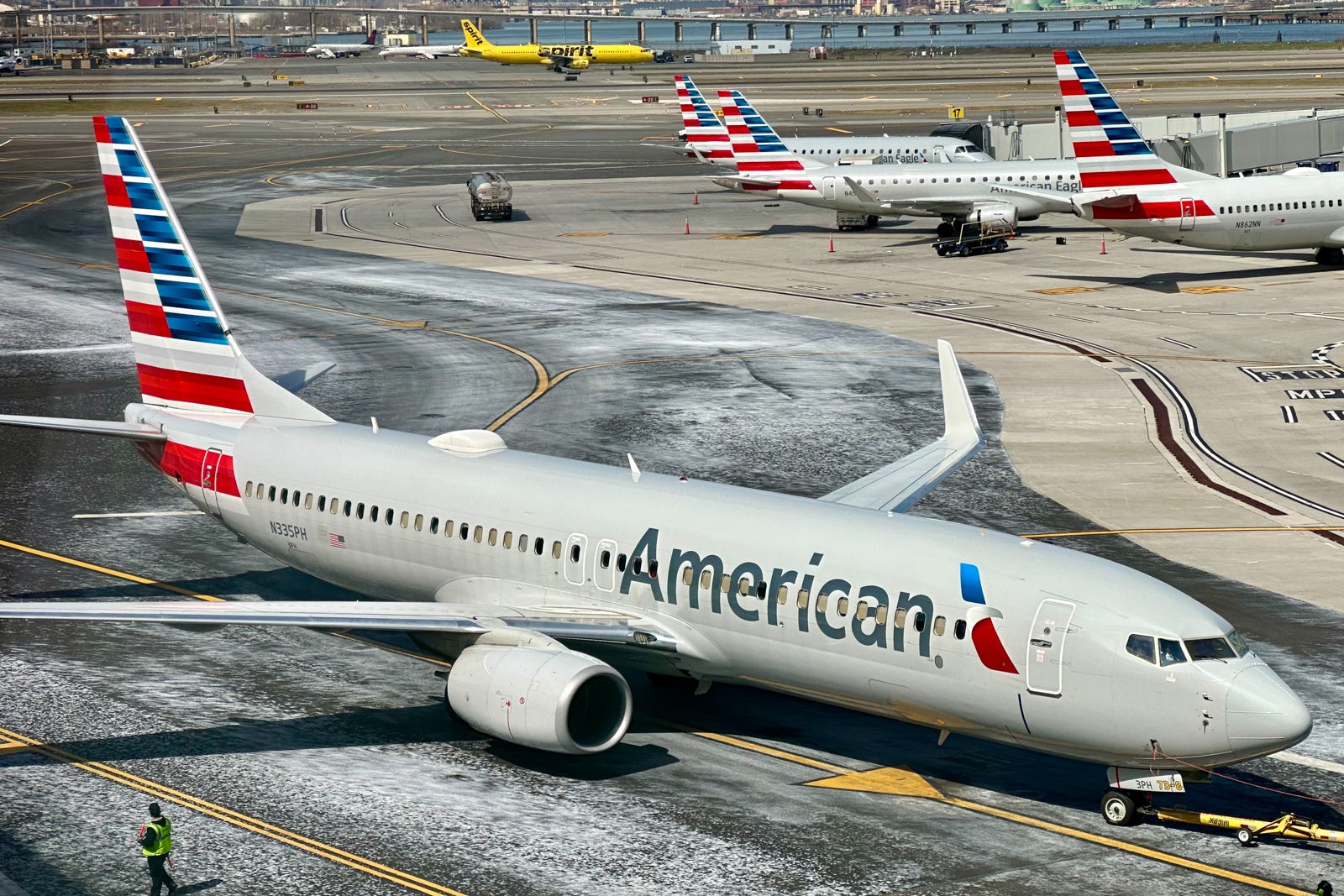 American Airlines Boeing 737-800 LaGuardia LGA