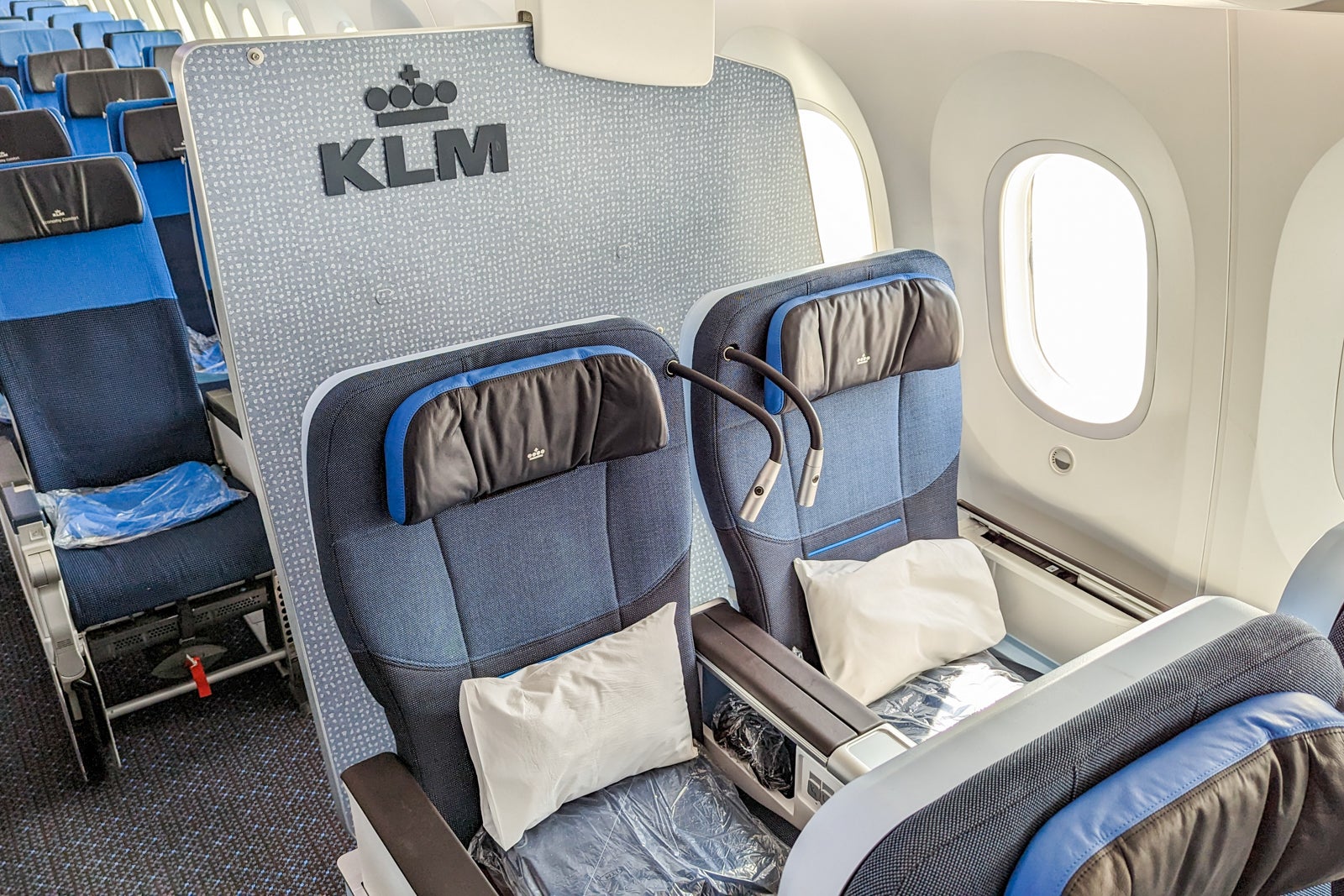 KLM completes premium economy retrofits on Boeing 777s and 787s - The ...