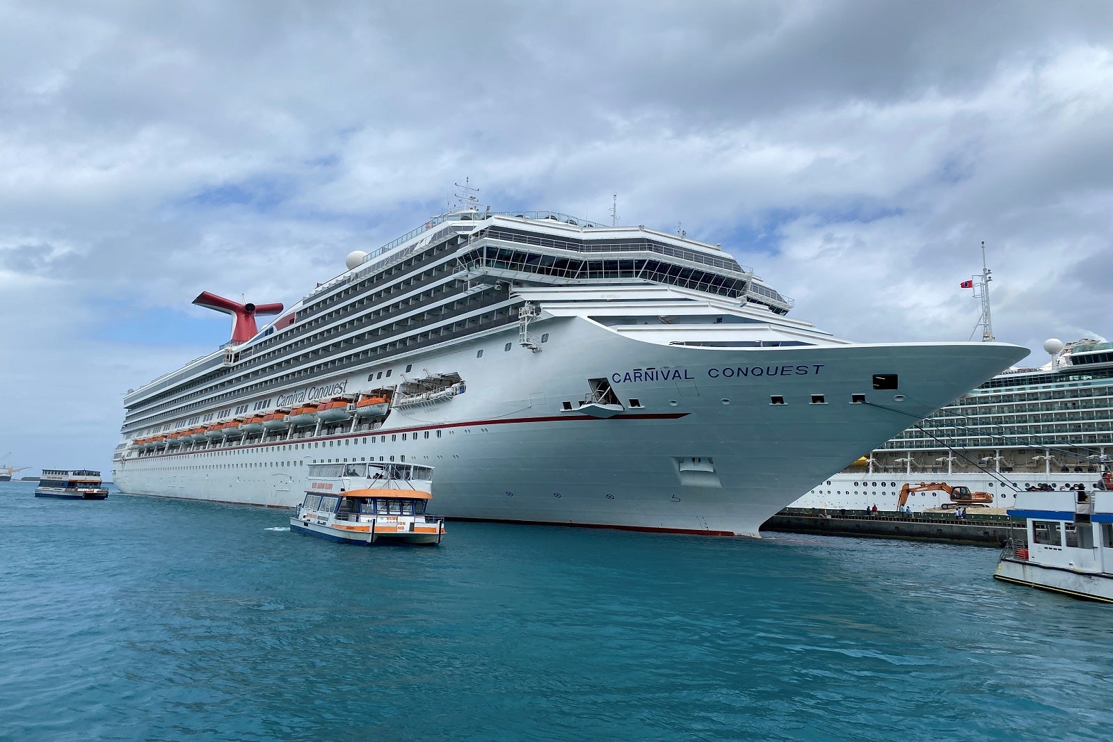 carnival cruise ships in order of size