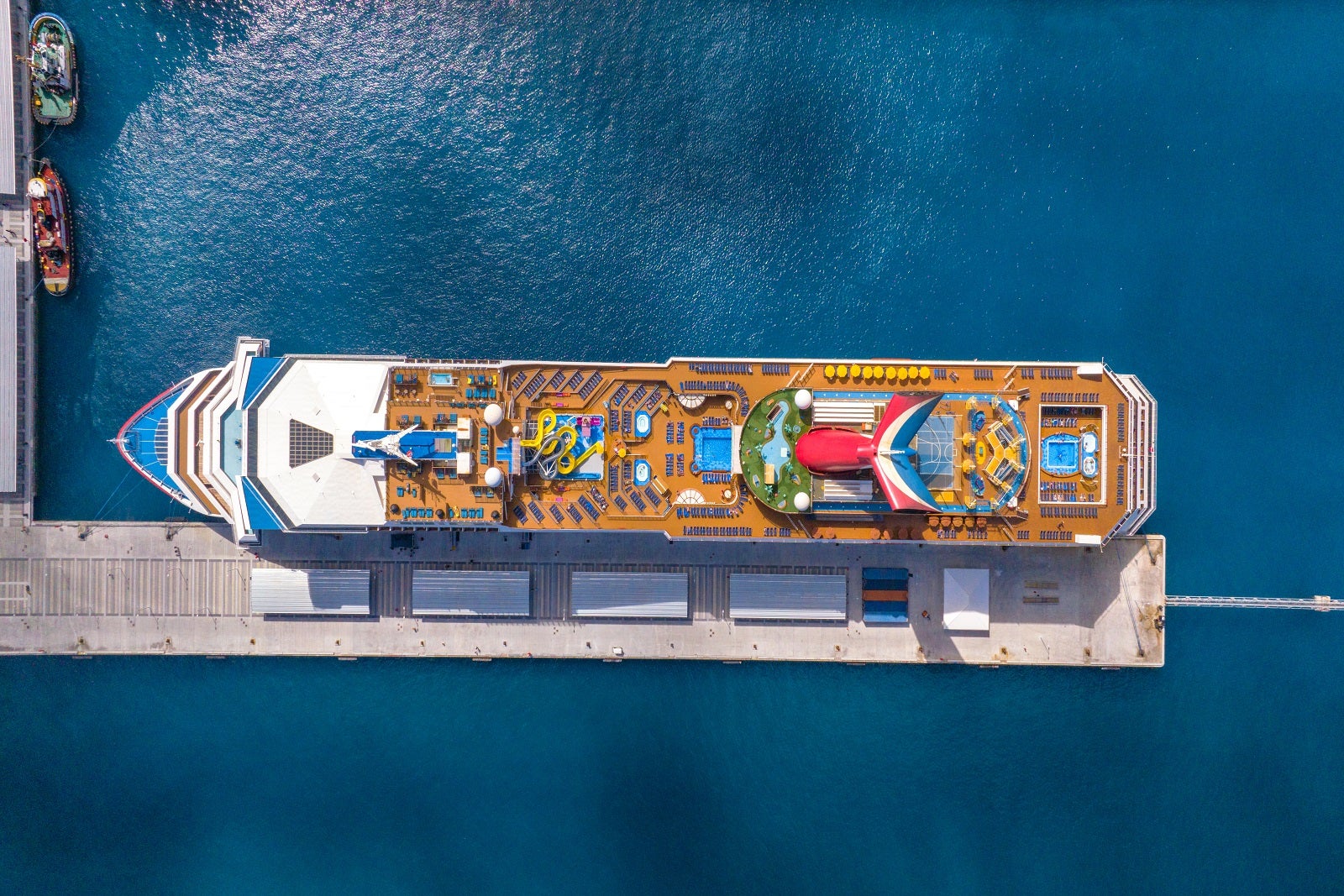 carnival cruise ships by length