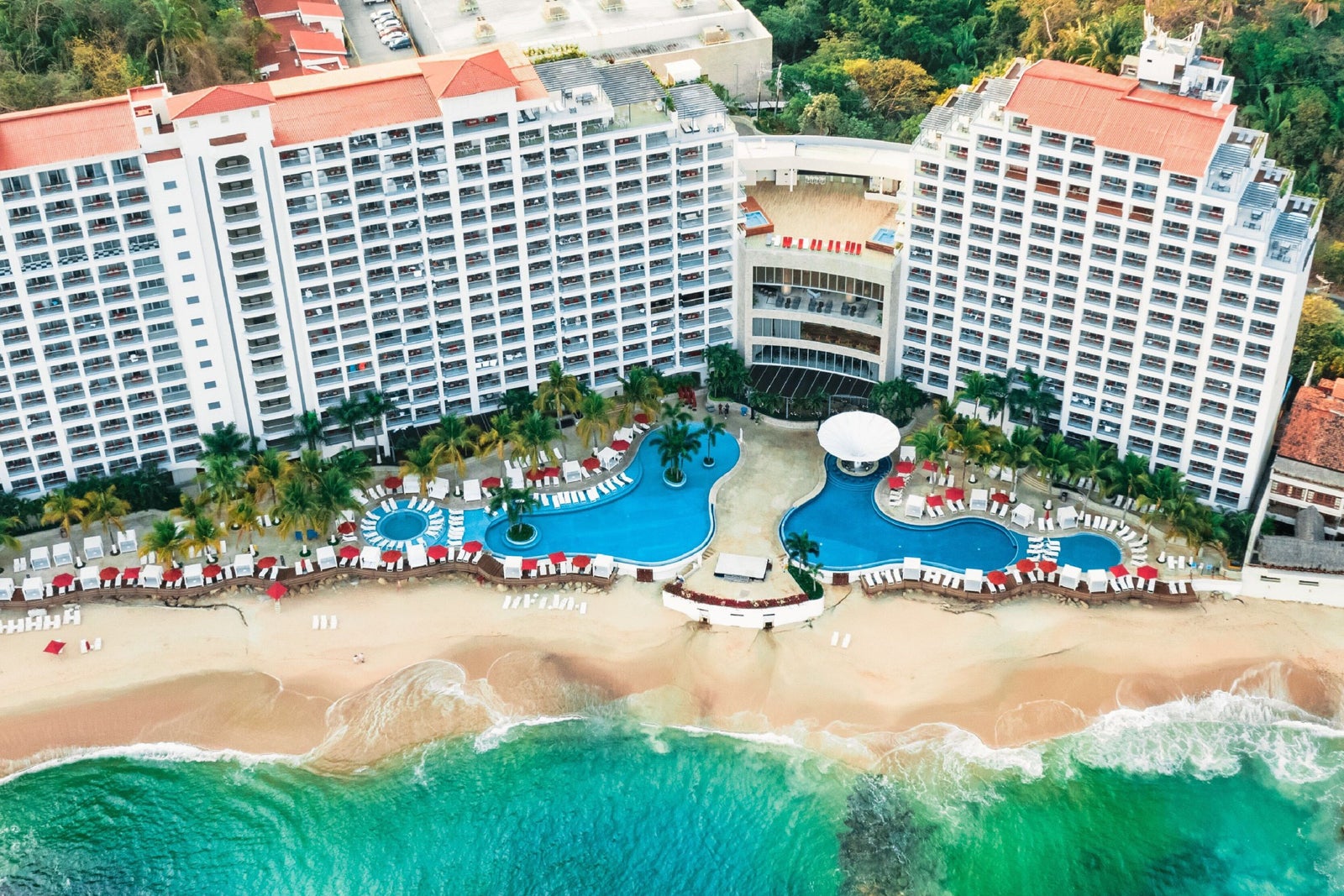 Best Hilton All Inclusive_Hilton Vallarta Riviera All-Inclusive Resort_FB