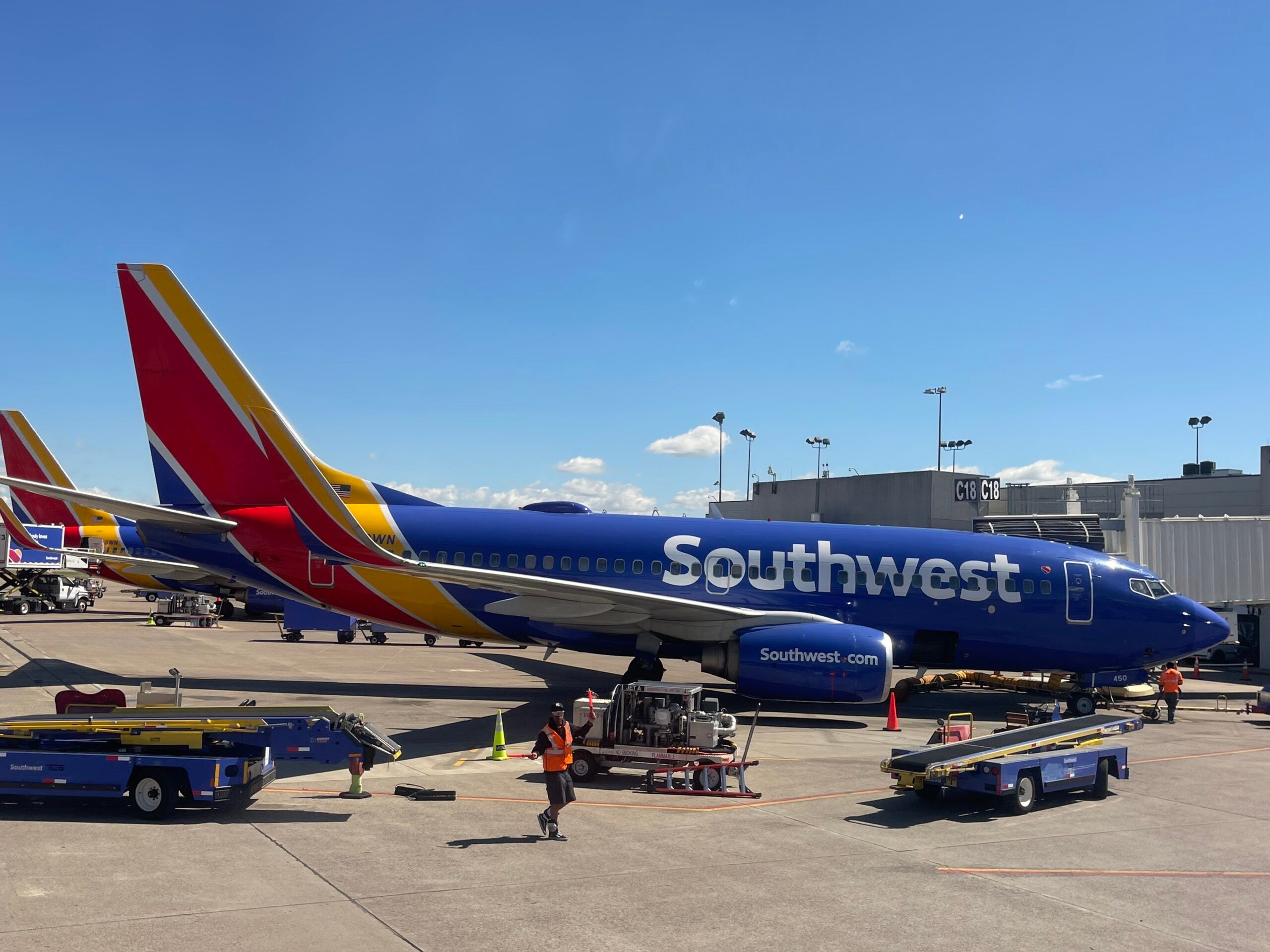 Multiple Southwest Boeing 737s