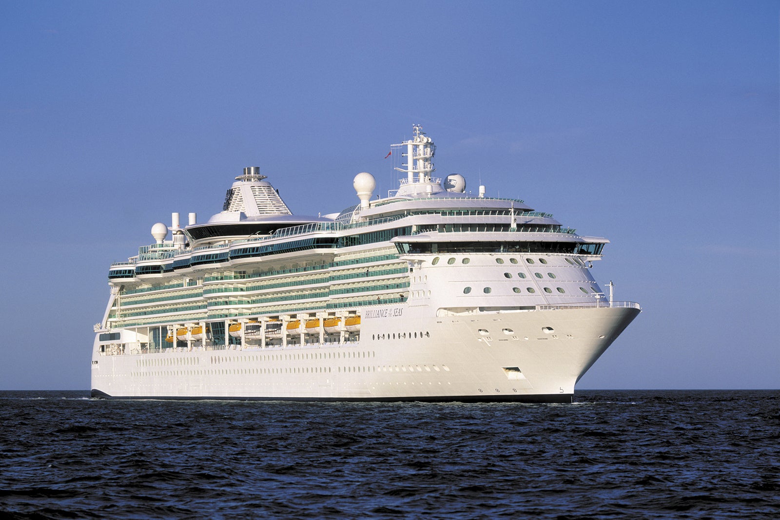 cruise ship built in 2009