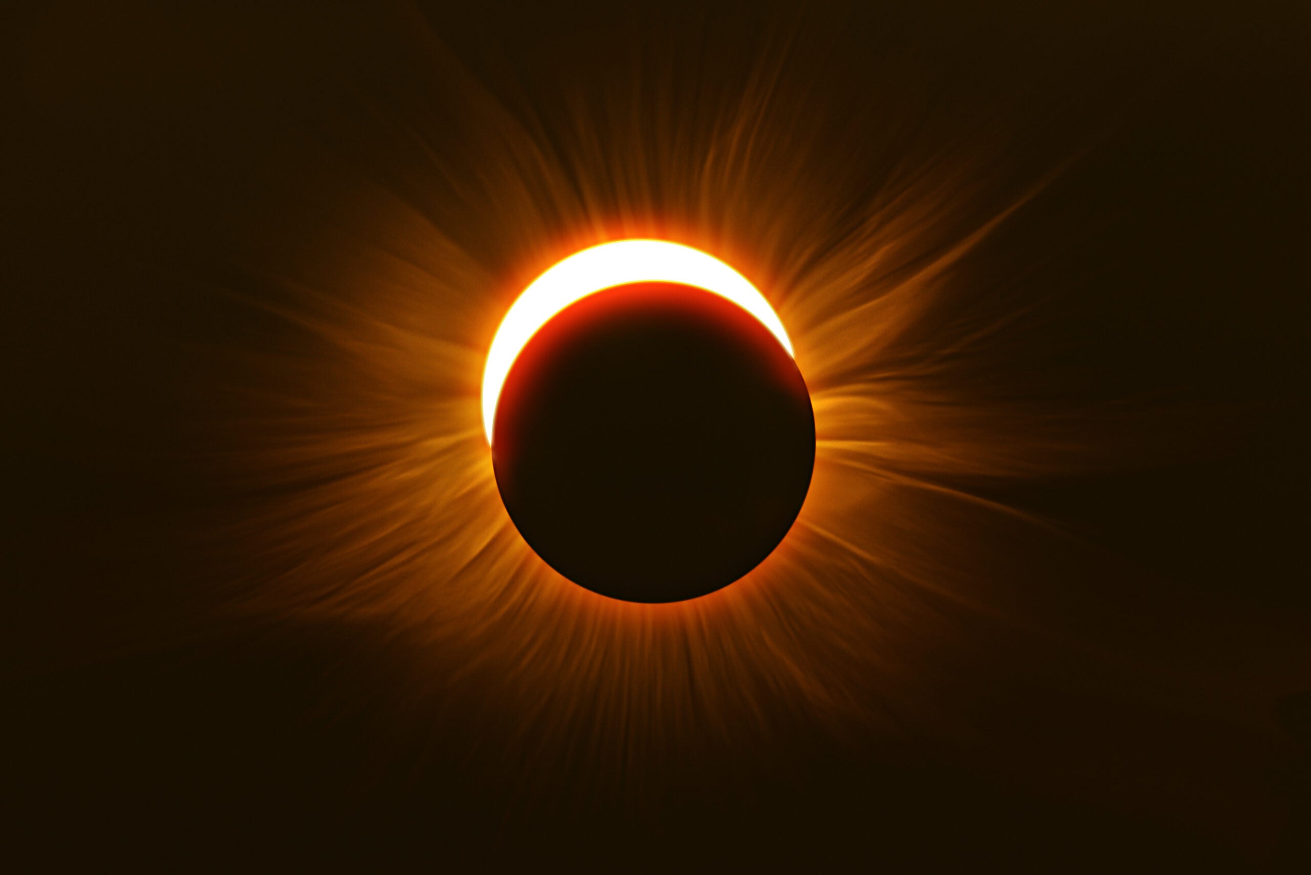 It is not too late: Final-minute suggestions for experiencing the eclipse