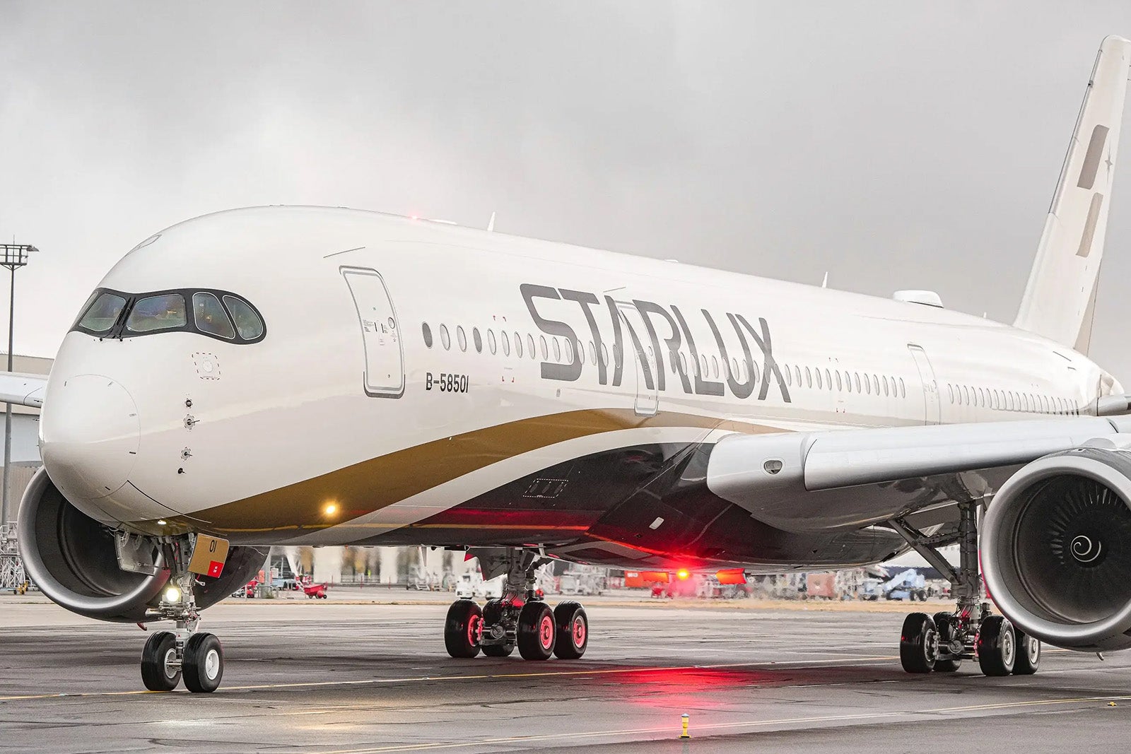 Alaska Provides Thrilling New Airline Associate — Starlux — With 