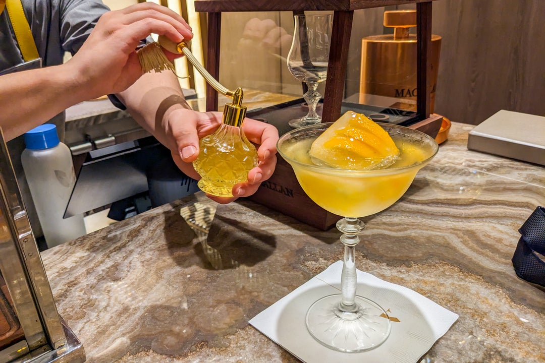 The 17 best cruise ship bars - The Points Guy