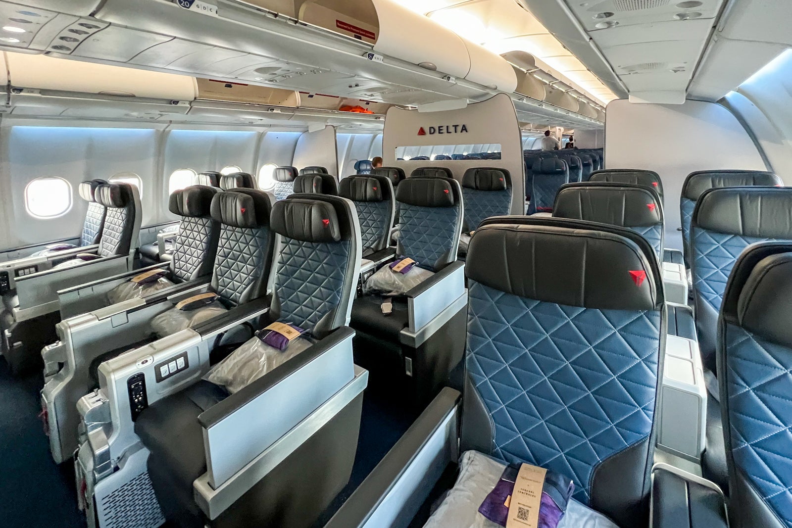 Is Delta Air Lines premium economy worth it between New York and London ...