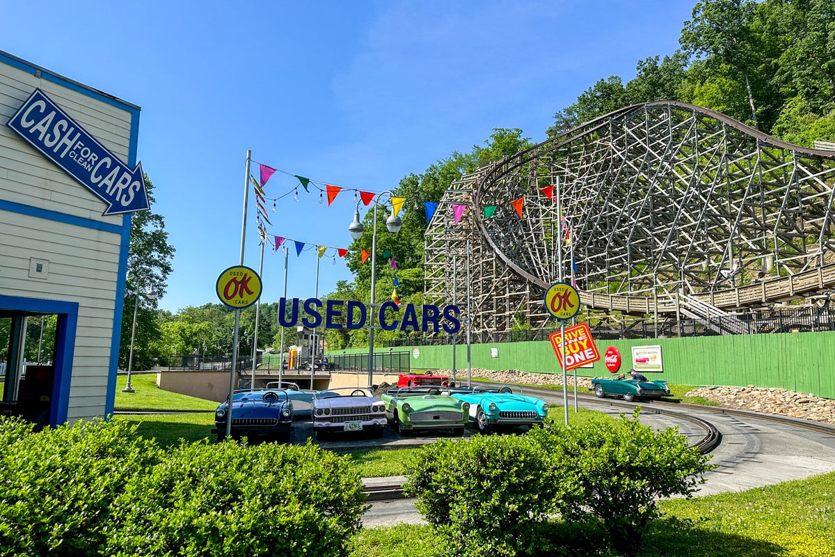 The best rides at Dollywood for the whole family The Points Guy