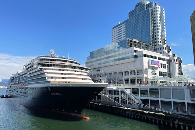 Holland America cruise ships ranked by size from biggest to smallest ...