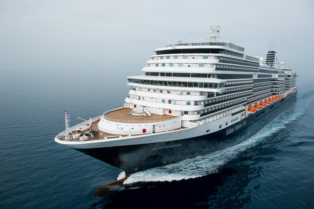 holland america cruises loyalty program