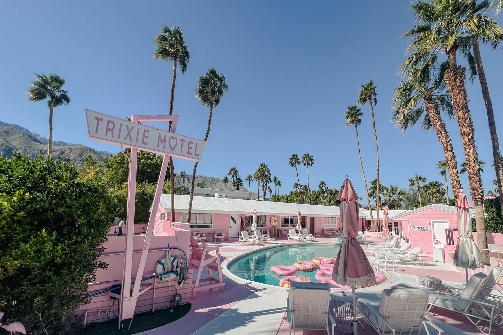 Atomic Bombshells and Yeehaw Cowgirls My stay at the drag queen-owned Trixie Motel in Palm Springs picture