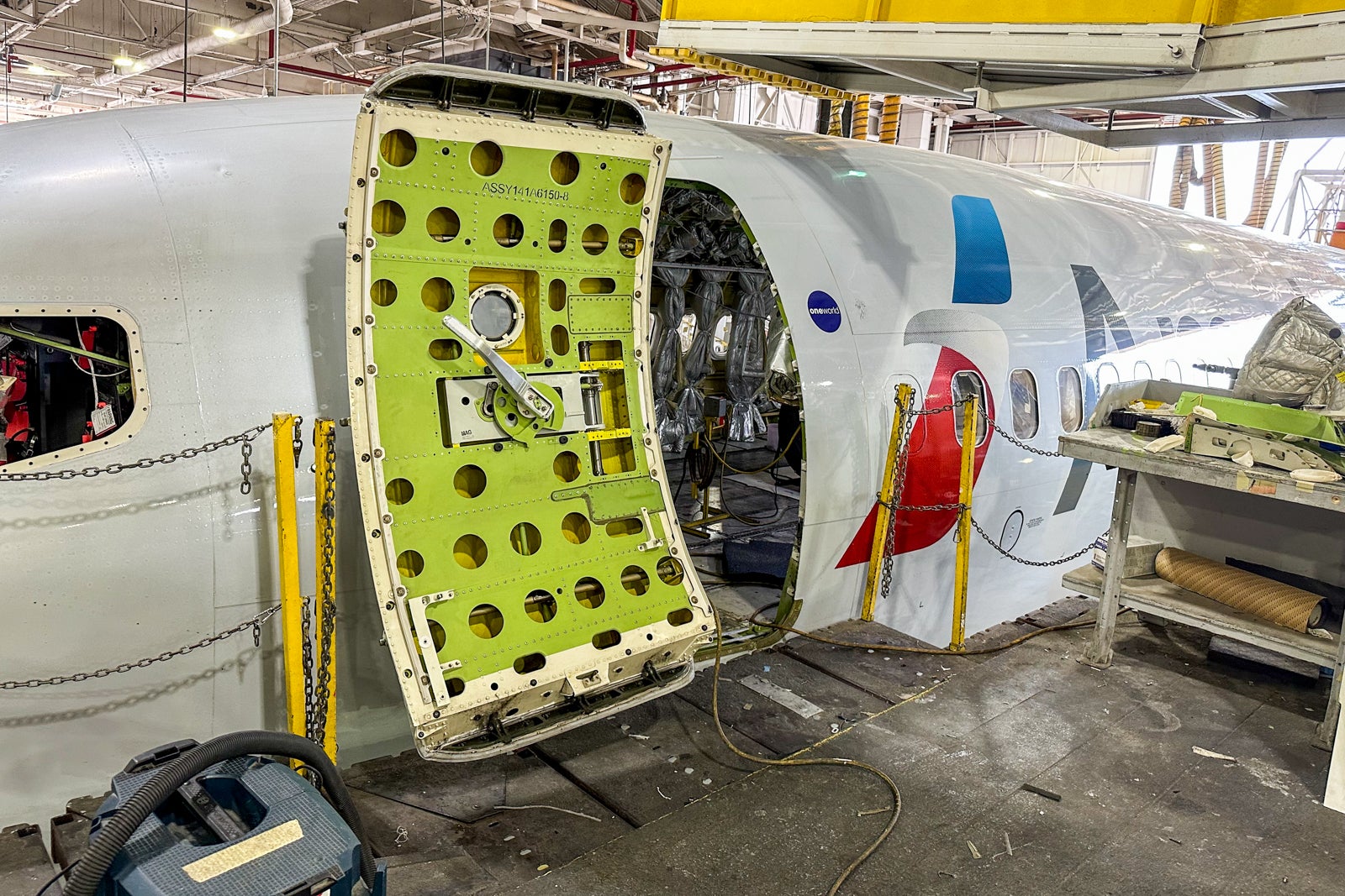 Inside the dizzying process of commercial aircraft maintenance - The ...