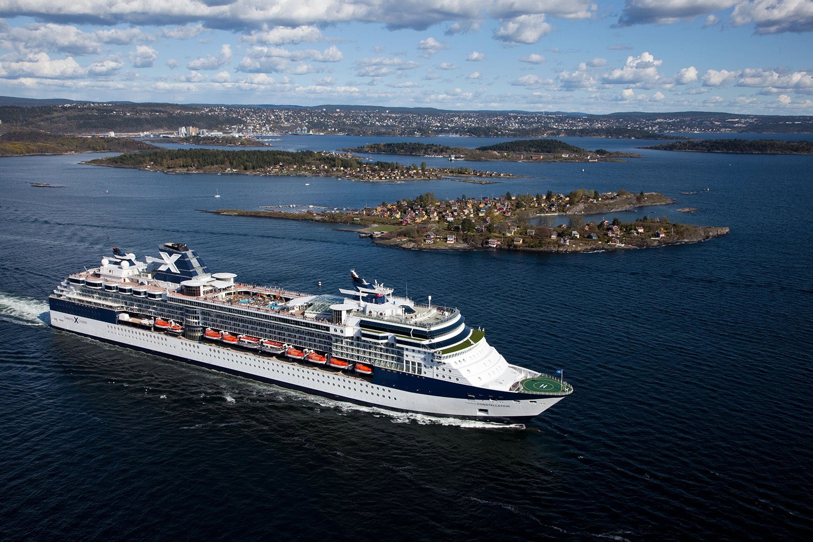 celebrity cruise news today