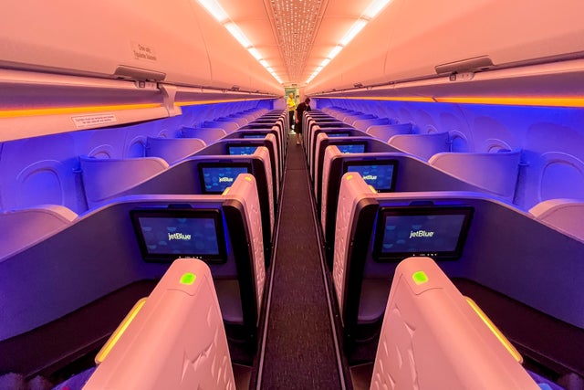 JetBlue Mosaic elite status: What it is and how to earn it - The Points Guy
