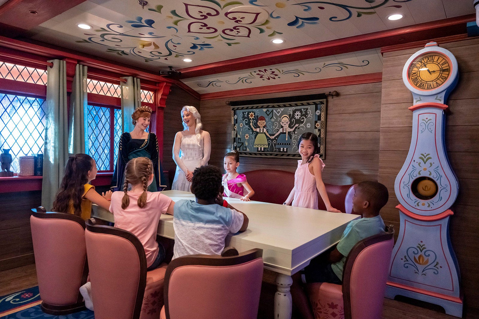 Disney Cruise Line Vs. Royal Caribbean: Which Family-friendly Cruise ...