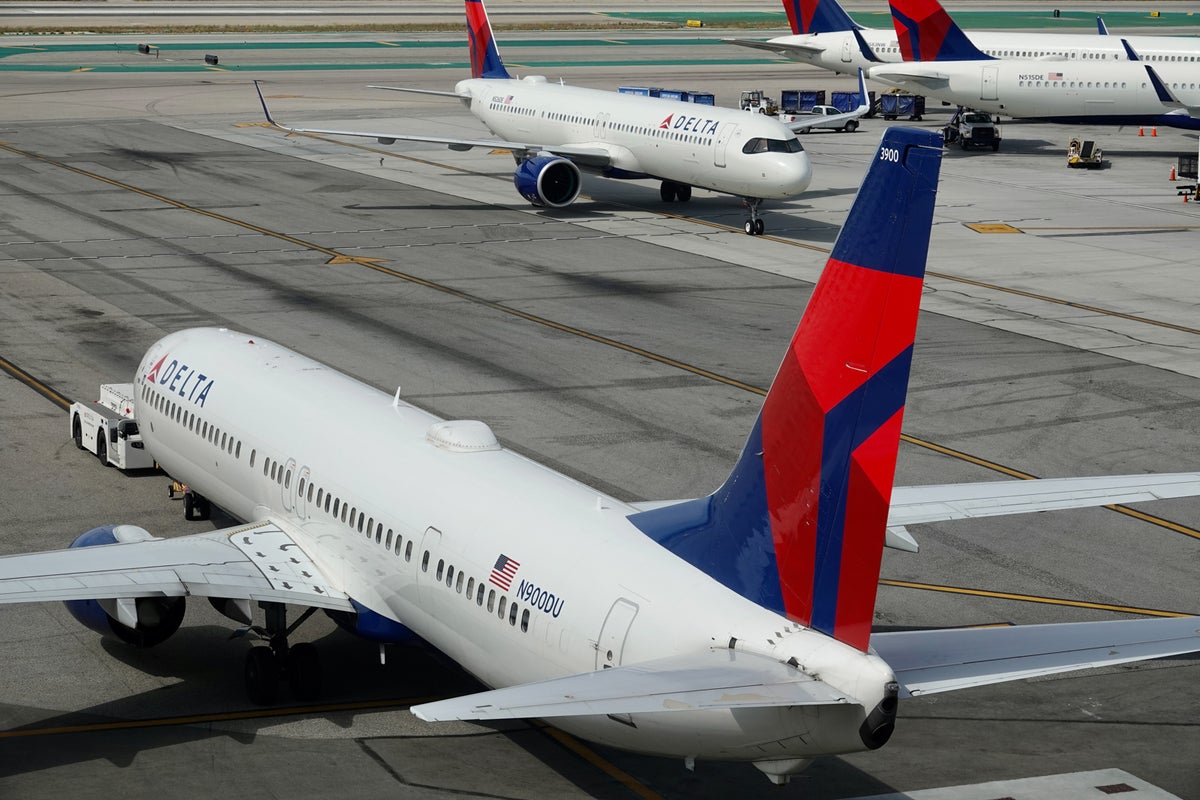 Delta SkyMiles Complete guide to earning, redeeming and elite status