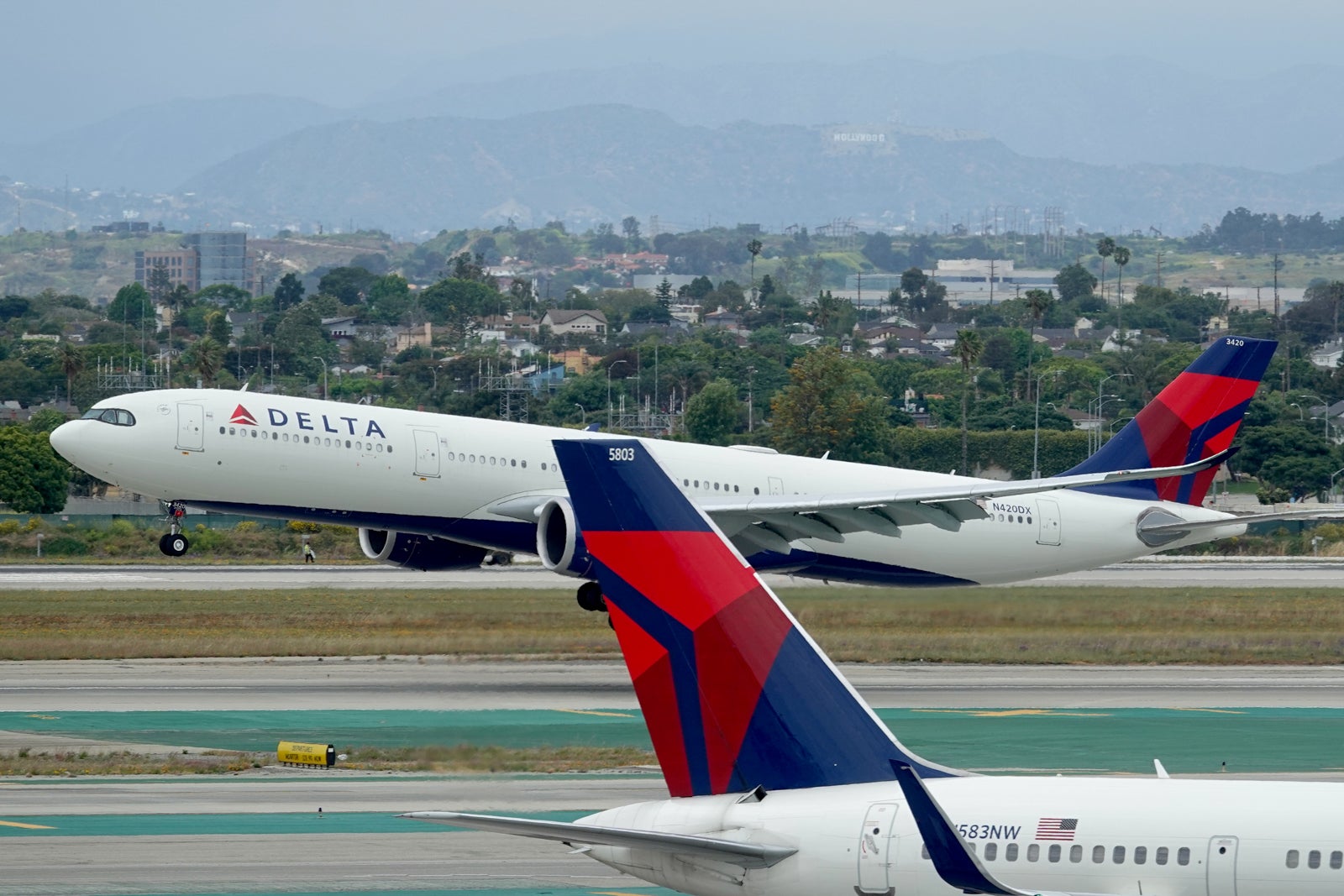 Delta Airbus A330-900neo LAX