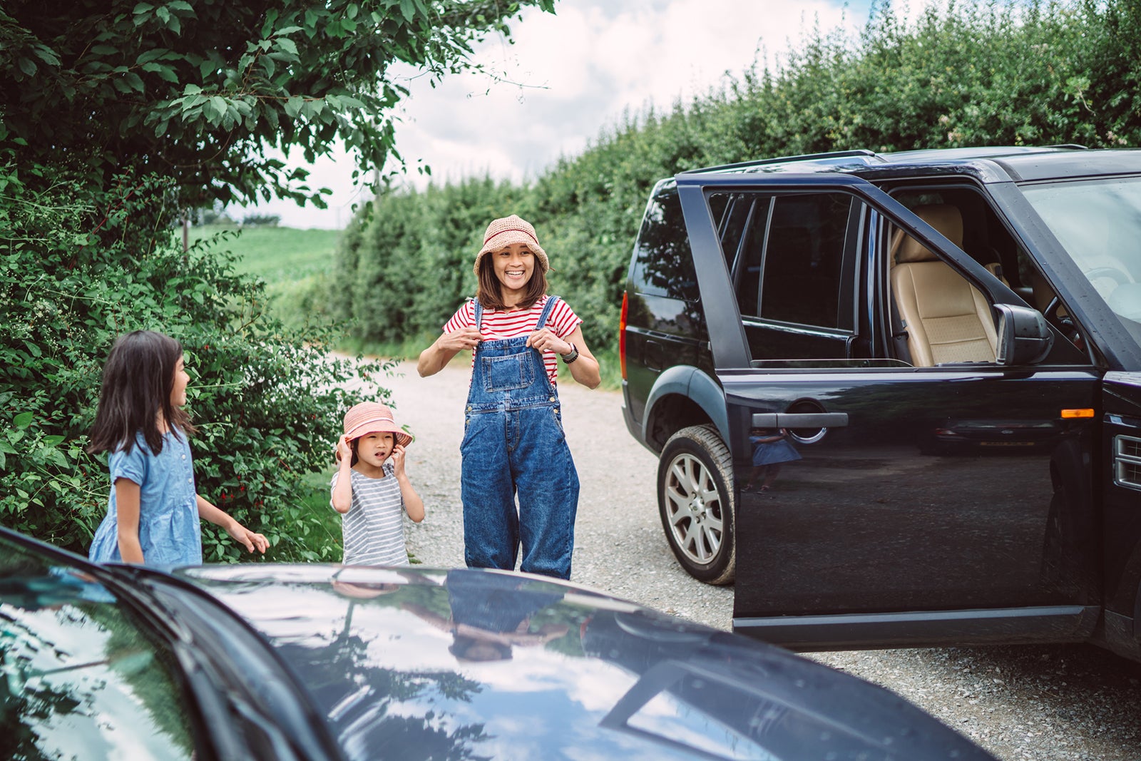6 tips for surviving a road trip with a large family